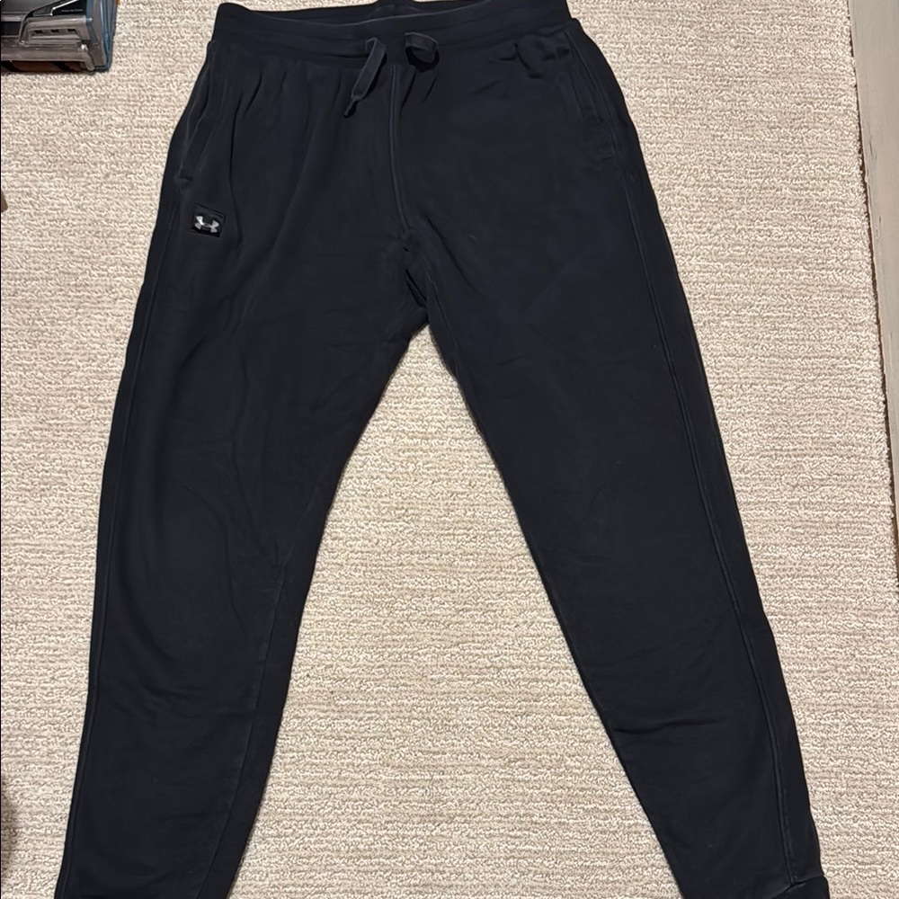Under Armour Men's Black Jogger Pants